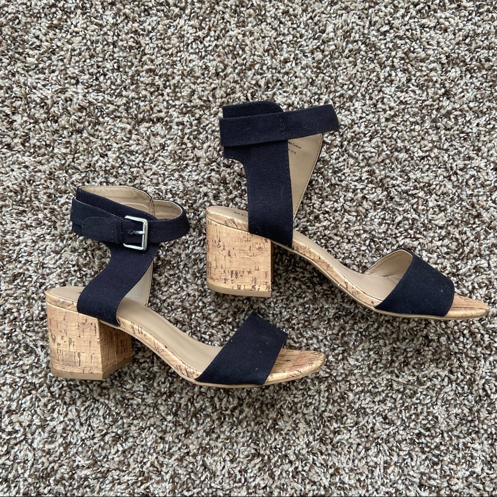 MERONA Black Cork Heel